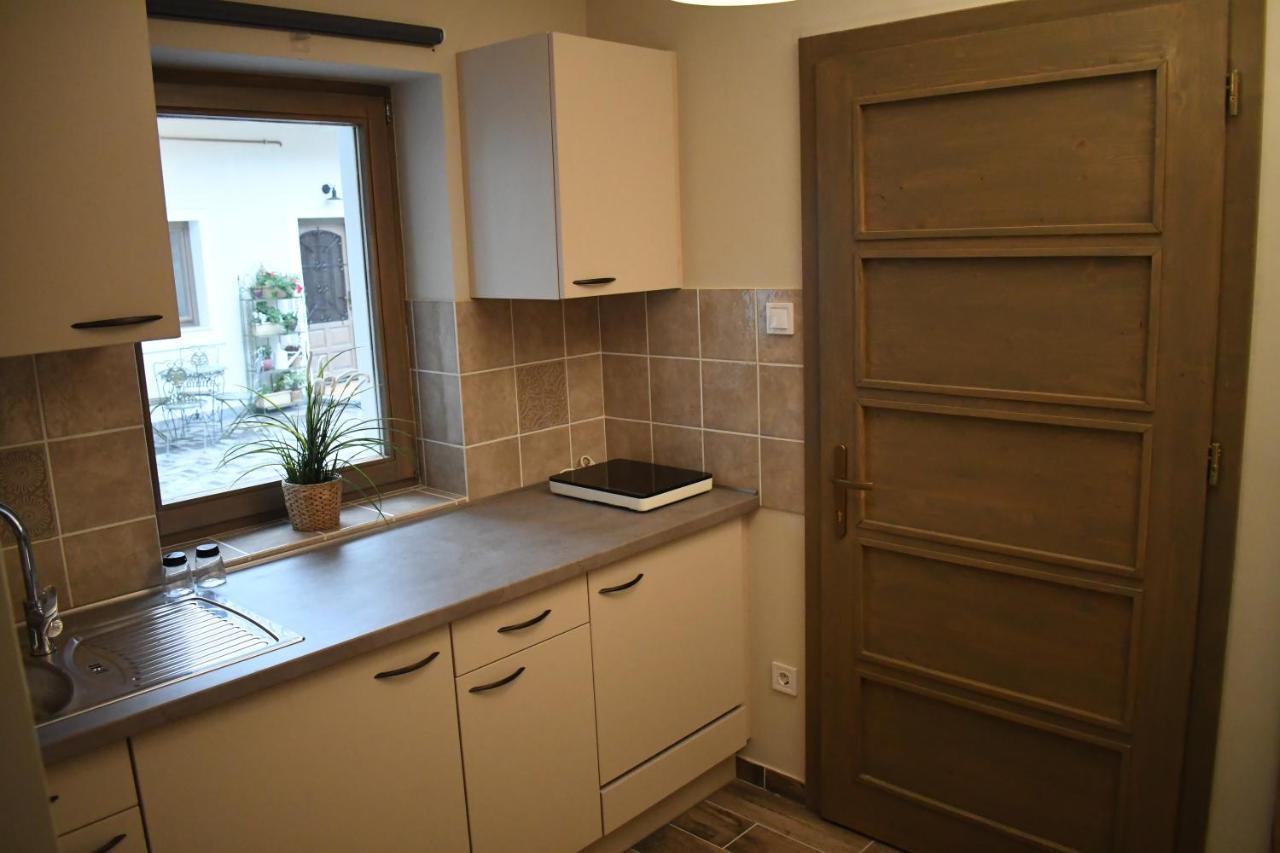 Vatus Apartmanhaz Vac Ngoại thất bức ảnh