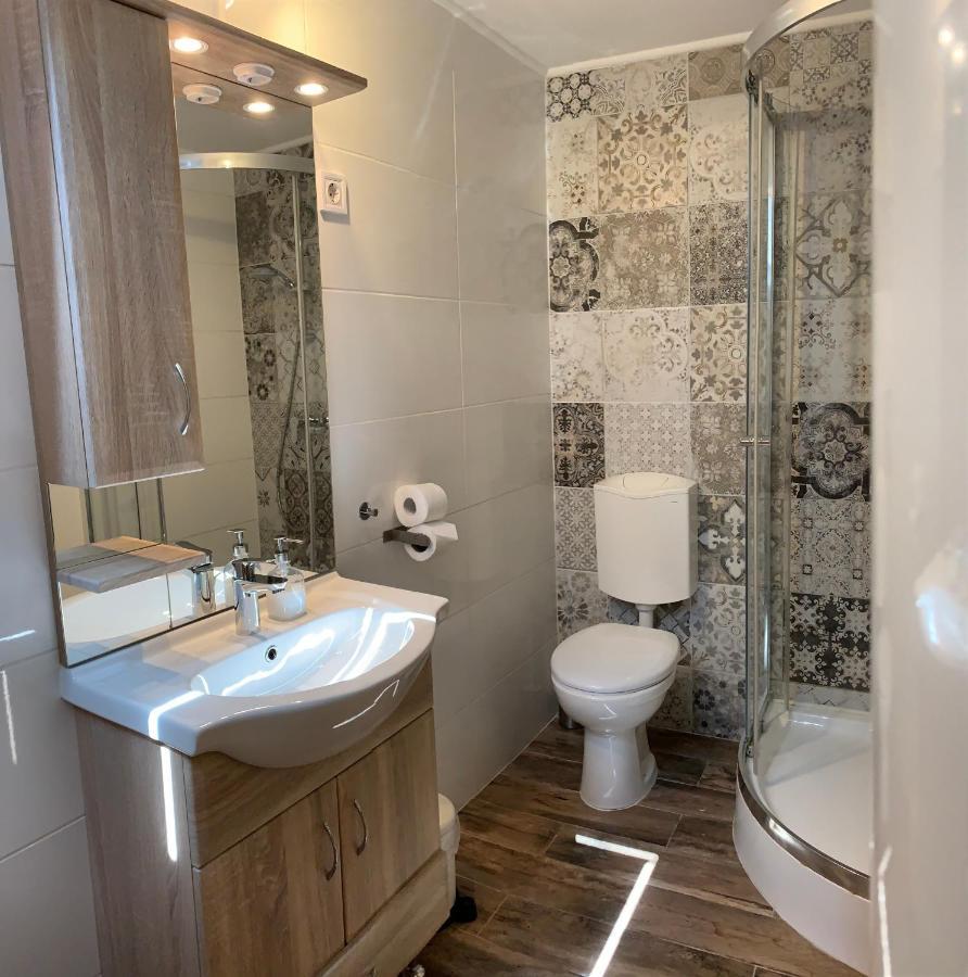 Vatus Apartmanhaz Vac Ngoại thất bức ảnh