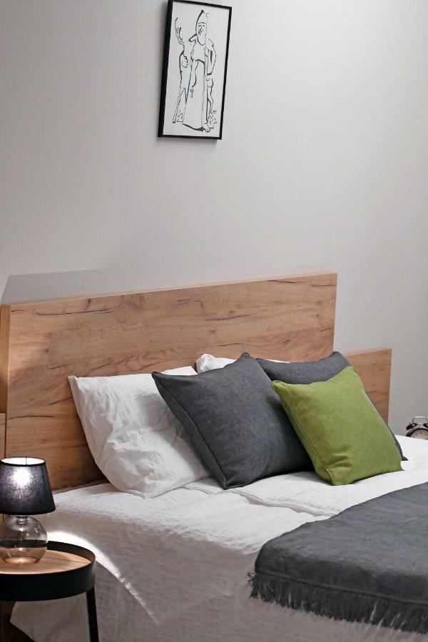 Vatus Apartmanhaz Vac Ngoại thất bức ảnh
